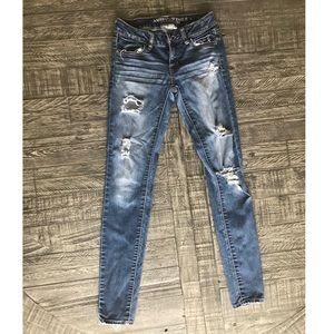 Ripped jegging skinny jeans